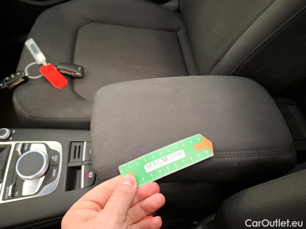  Audi  A3 AUDI  Sportback e-tron / 2016 / 5P / Berline 40 e-tron S TRONIC BUSINESS LINE #27