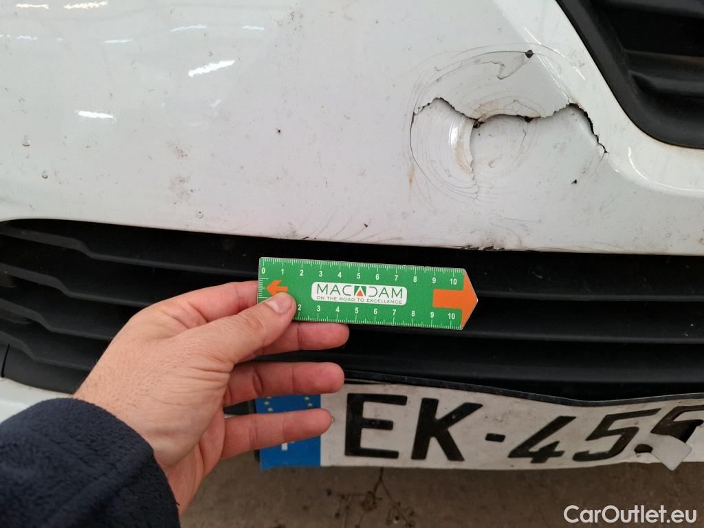  Renault  Clio  IV Air MediaNav 1.5 dCi 90CV BVM5 E6 #7