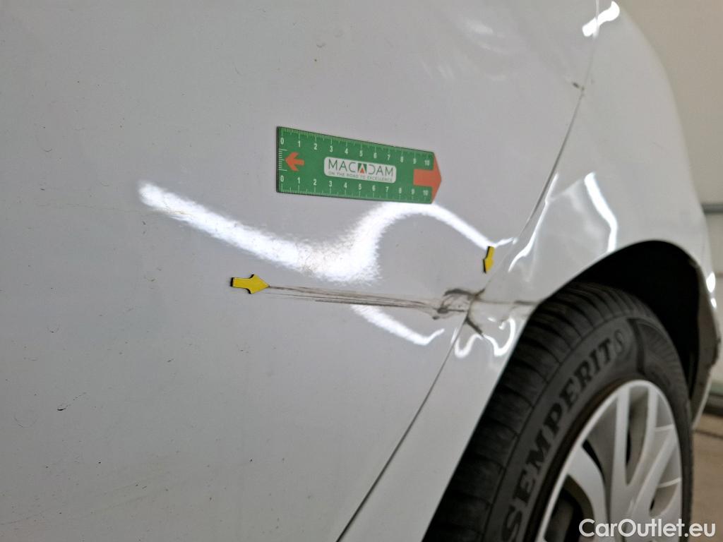  Renault  Clio  IV Air MediaNav 1.5 dCi 90CV BVM5 E6 #39