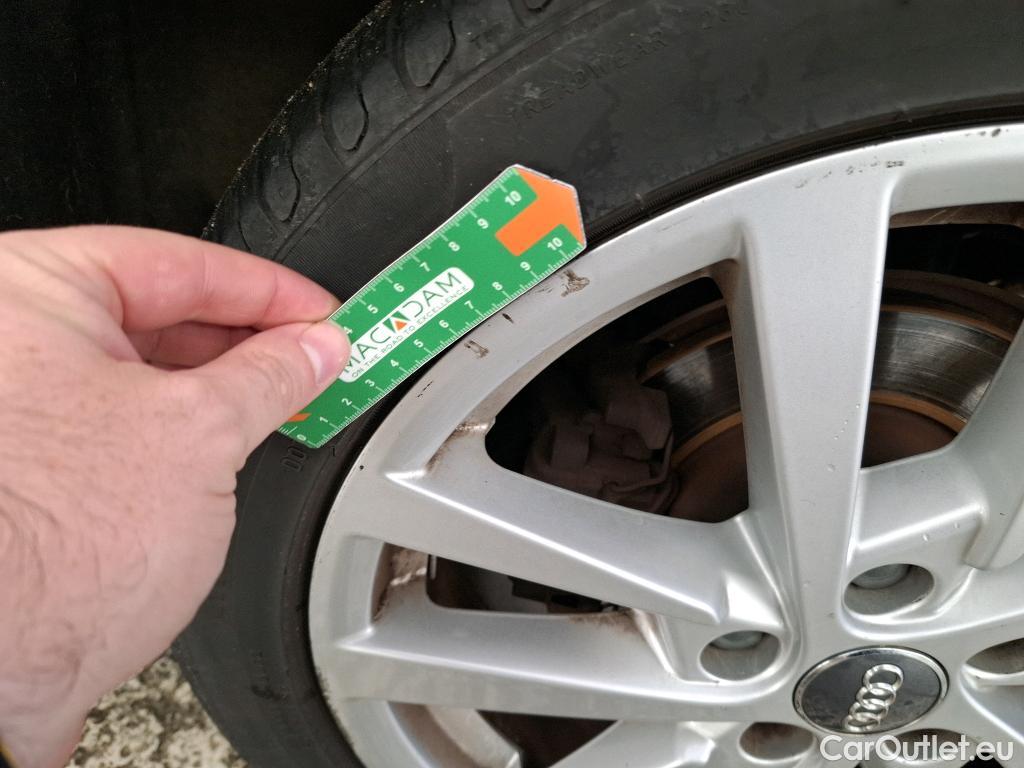  Audi  A3 AUDI  Sportback e-tron / 2016 / 5P / Berline 40 e-tron S TRONIC BUSINESS LINE #13