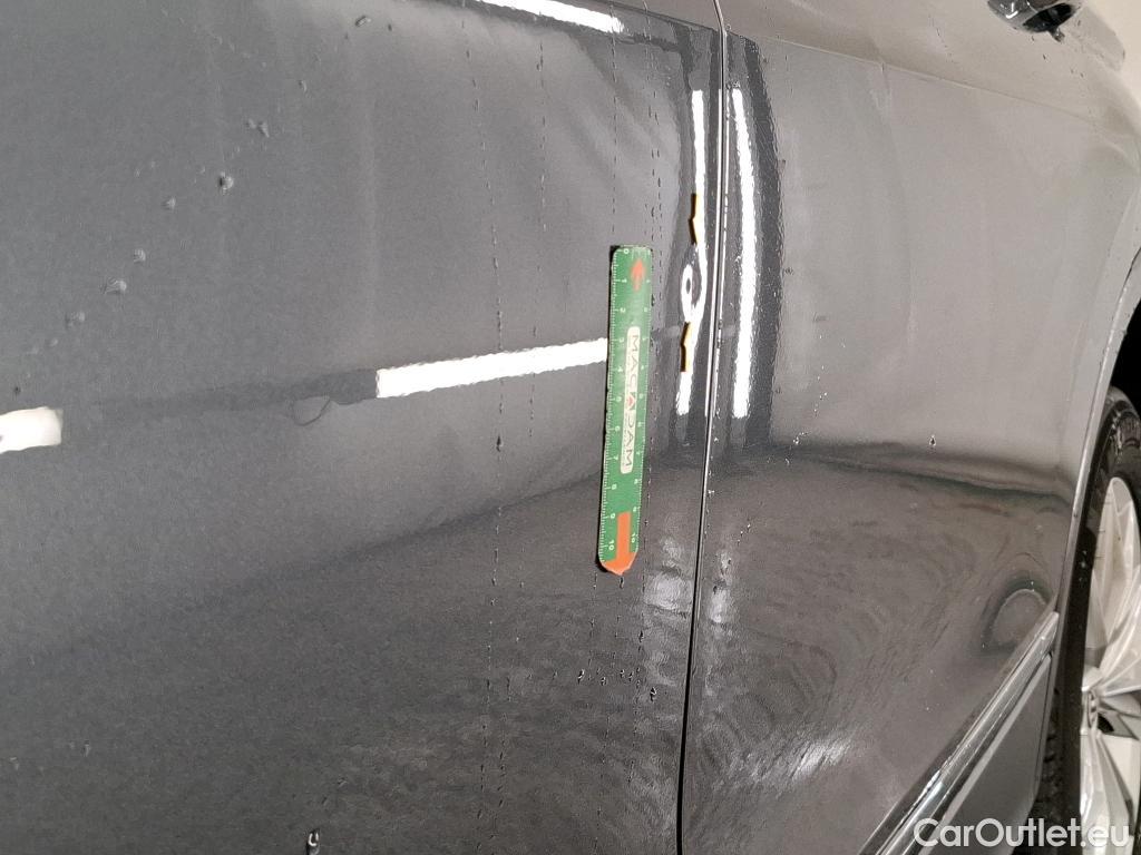  Volkswagen  Tiguan VOLKSWAGEN  Allspace / 2017 / 5P / SUV 2.0 TDI 150 DSG7 Carat #19