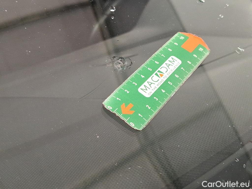  Volkswagen  Tiguan VOLKSWAGEN  Allspace / 2017 / 5P / SUV 2.0 TDI 150 DSG7 Carat #2