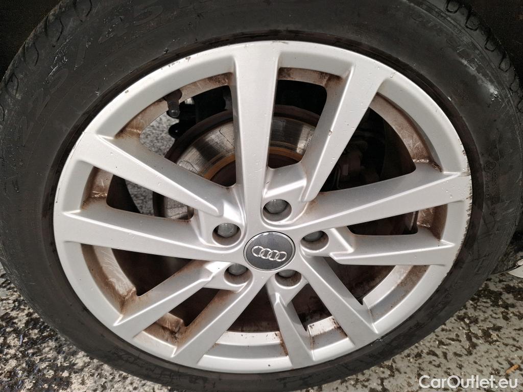  Audi  A3 AUDI  Sportback e-tron / 2016 / 5P / Berline 40 e-tron S TRONIC BUSINESS LINE #17