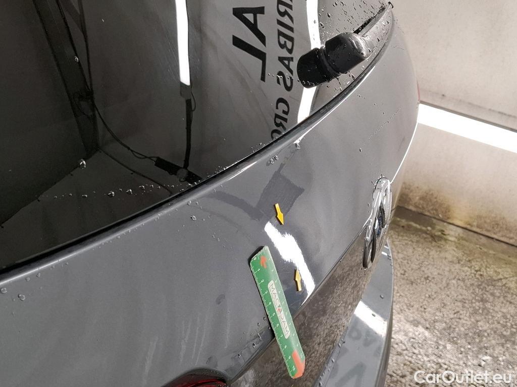  Volkswagen  Tiguan VOLKSWAGEN  Allspace / 2017 / 5P / SUV 2.0 TDI 150 DSG7 Carat #34