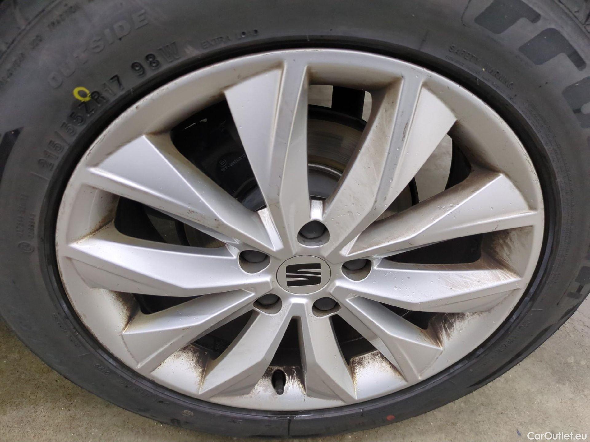  Seat  ATECA SEAT  / 2020 / 5P / SUV 1.0 TSI 115 S&S Style Business TVU #32