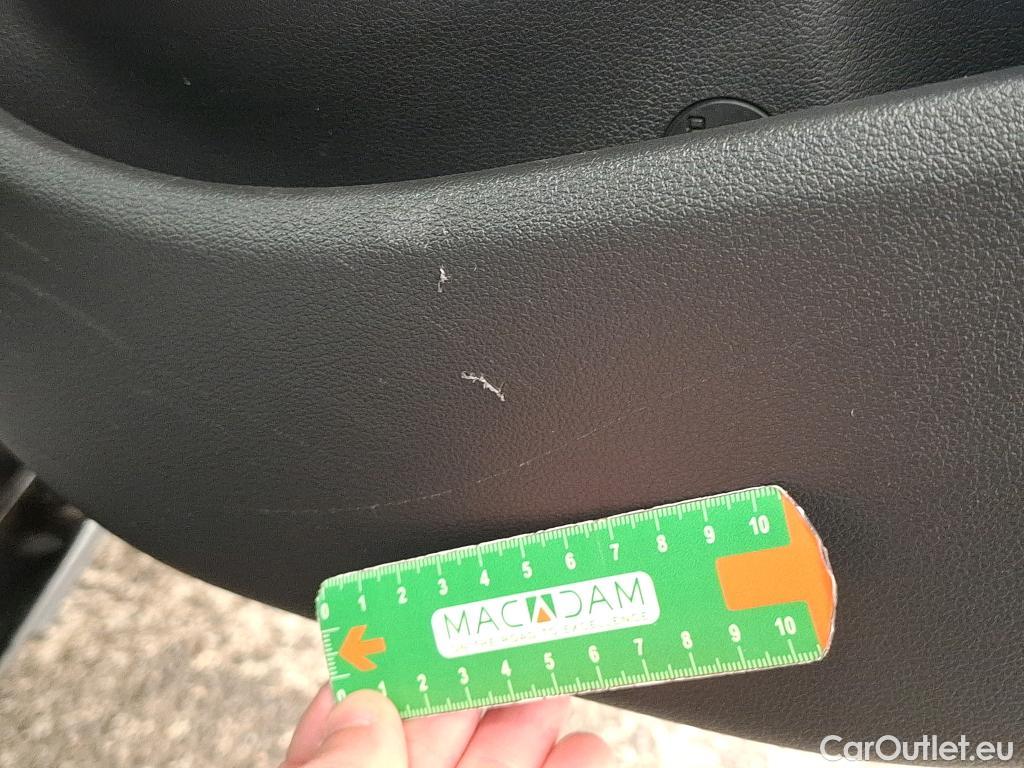  Hyundai  Konna HYUNDAI Kona / 2020 / 5P / SUV 1.0 T-GDI 120 MHEV 48V BUSINESS #9