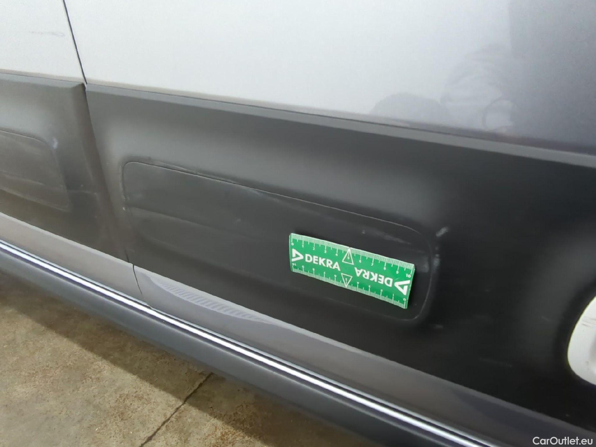  Citroen  C3  Shine Business 1.2 PureTech 80CV BVM5 E6d #20