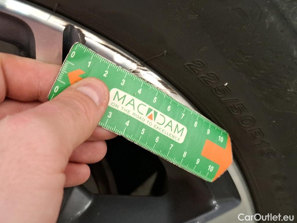  Bmw  X2 BMW  / 2017 / 5P / SUV sDrive18i Business DesignDKG7 #12