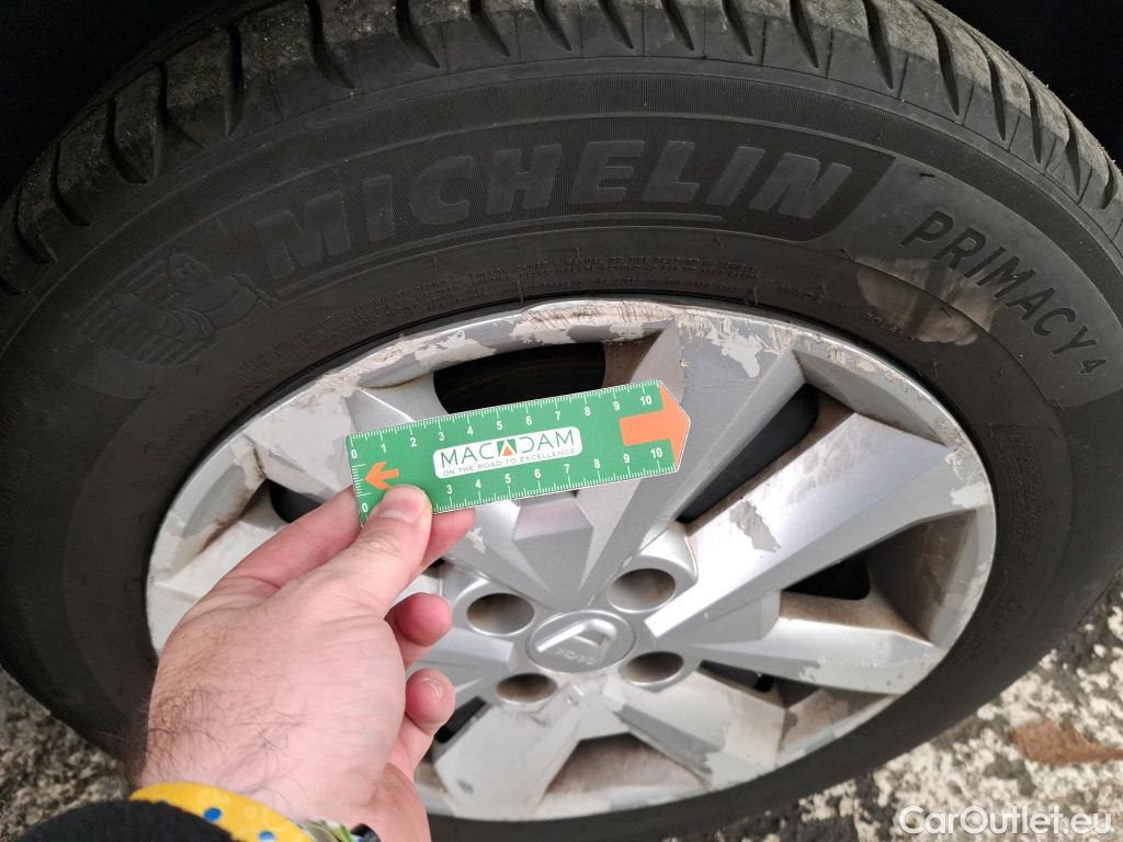  Dacia  Sandero  III Confort 1.0 TCe 90CV BVM5 E6d #18