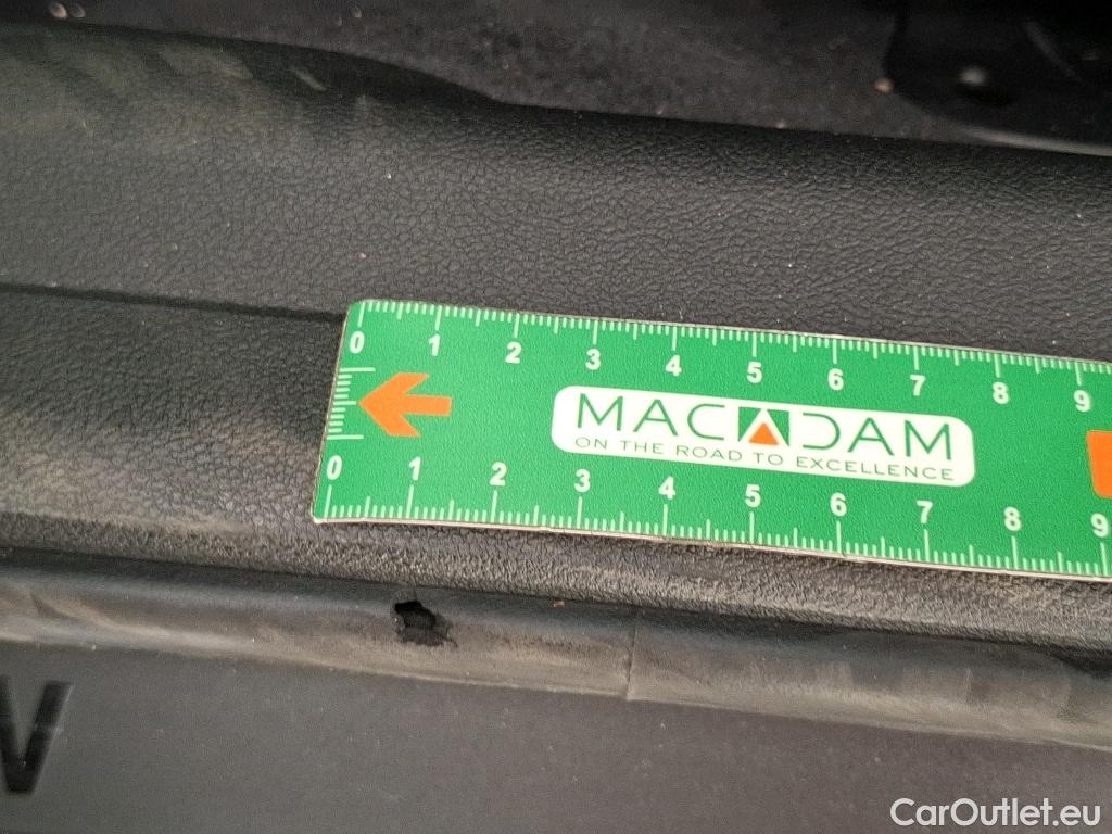  Bmw  Serie 3 BMW Série 3 Touring / 2019 / 5P / Break 320d 190ch Business Design BVA8 / VO RECONDITIONNE - PHOTOS AVANT RECONDITIONNEMENT #2