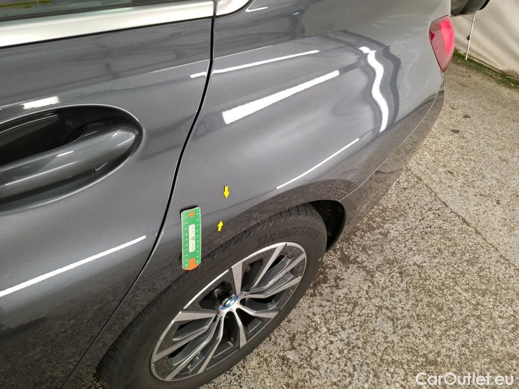  Bmw  Serie 3 BMW Série 3 Berline / 2018 / 4P / Berline 330e 292ch Business Design BVA8 Hybride #22