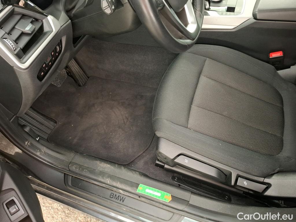  Bmw  Serie 3 BMW Série 3 Touring / 2019 / 5P / Break 320d 190ch Business Design BVA8 / VO RECONDITIONNE - PHOTOS AVANT RECONDITIONNEMENT #1