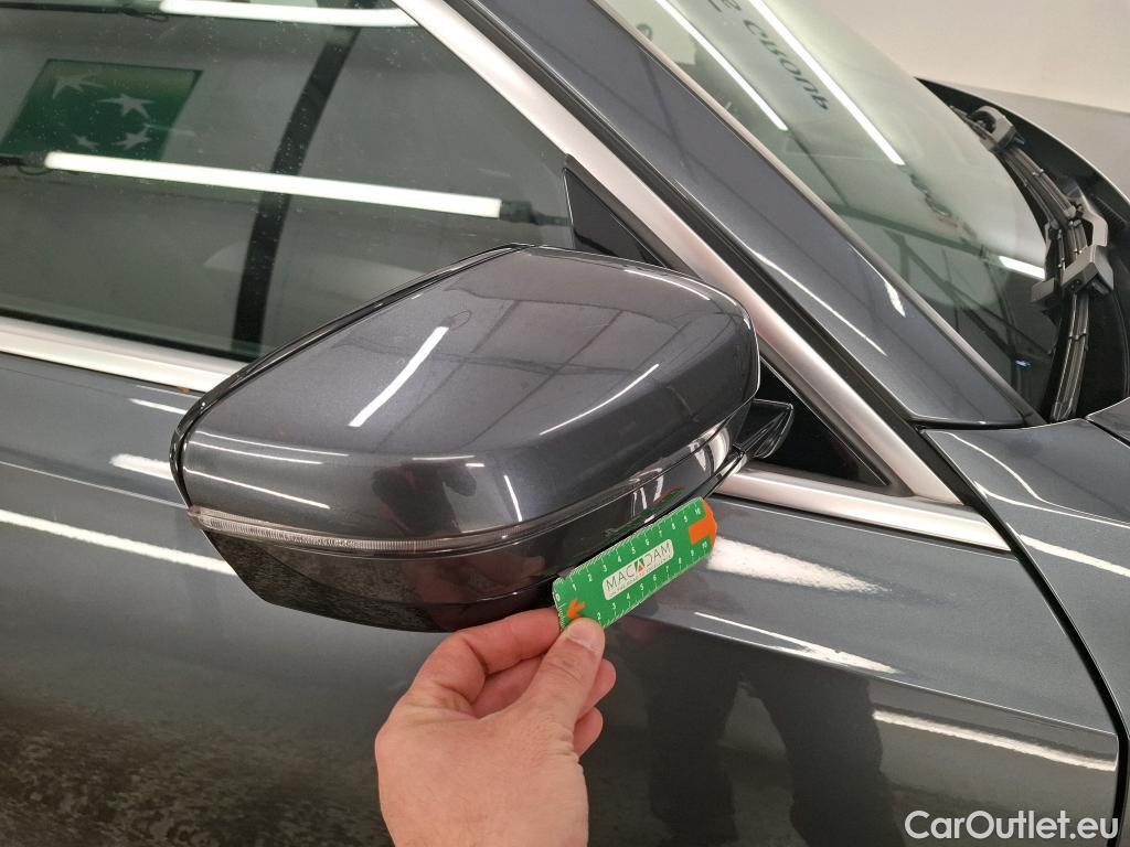  Bmw  Serie 3 BMW Série 3 Berline / 2018 / 4P / Berline 330e 292ch Business Design BVA8 Hybride #14