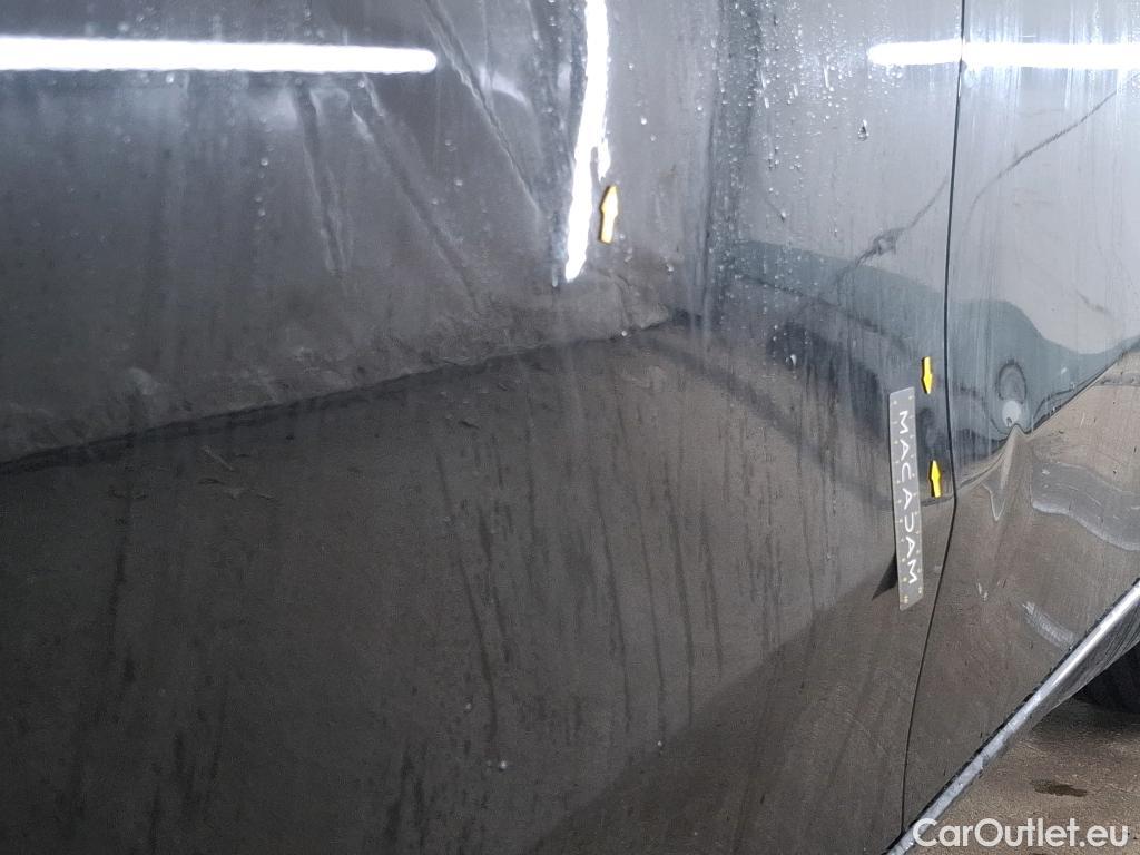  Mercedes  A-Klasse MERCEDES-BENZ Classe A Compact / 2018 / 5P / Berline A 200 d Business Line 8G-DCT #49