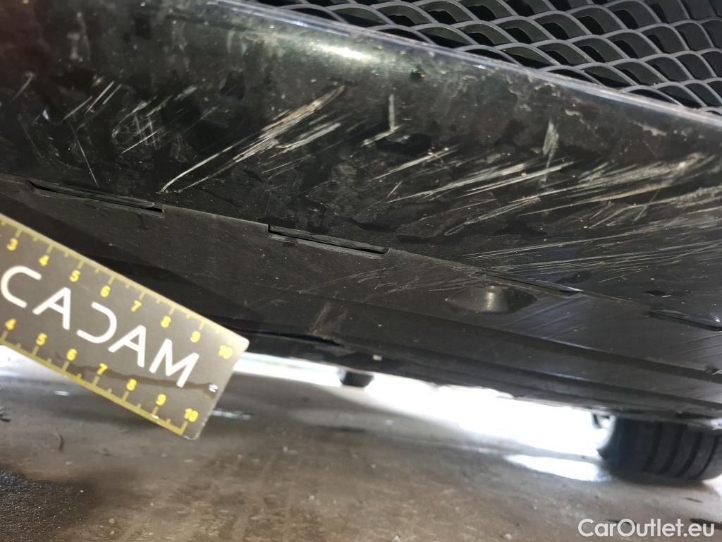  Mercedes  A-Klasse MERCEDES-BENZ Classe A Compact / 2018 / 5P / Berline A 200 d Business Line 8G-DCT #35