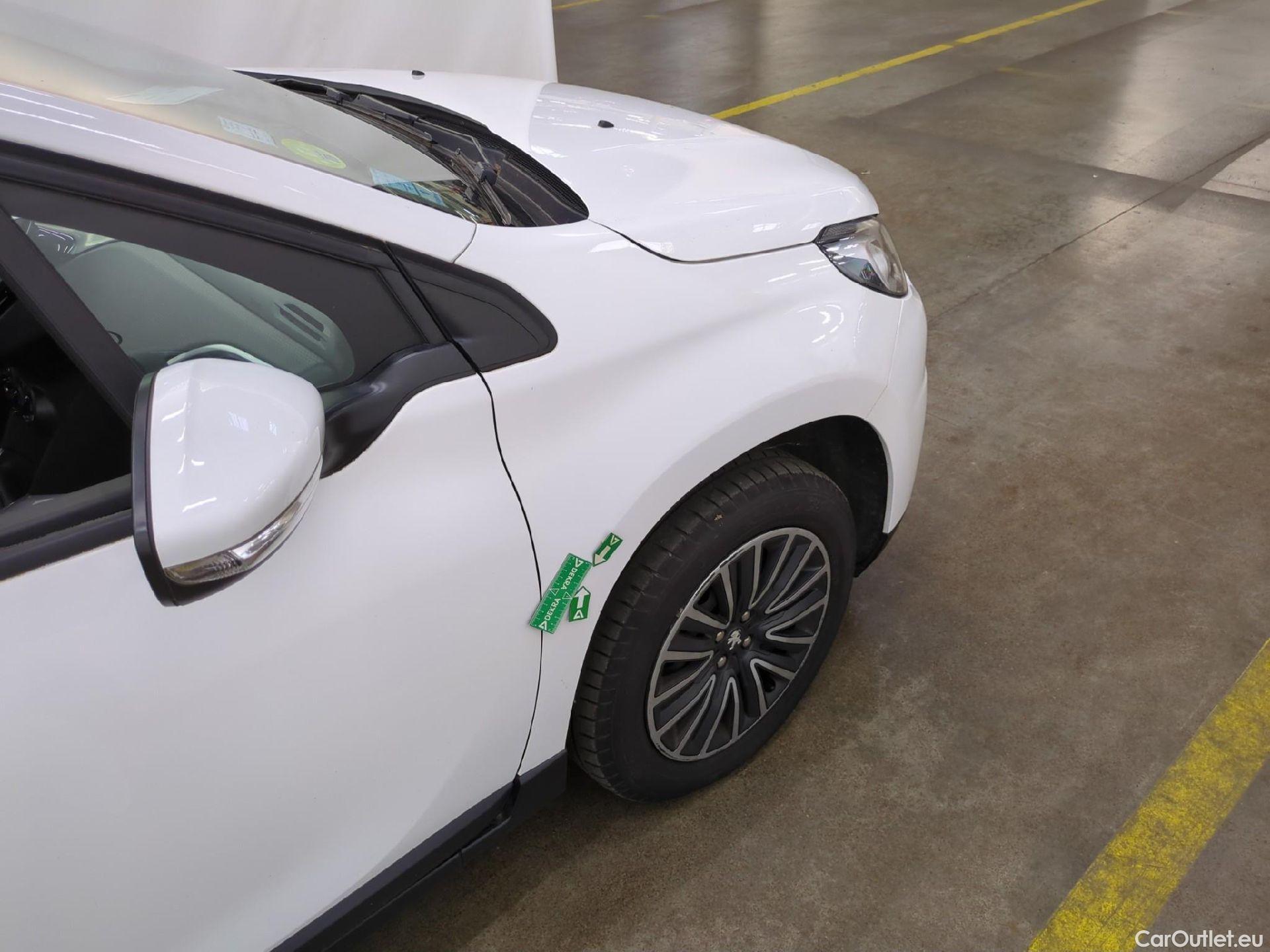  Peugeot  2008  Active Business 1.5 HDi 100CV BVM5 E6dT #17