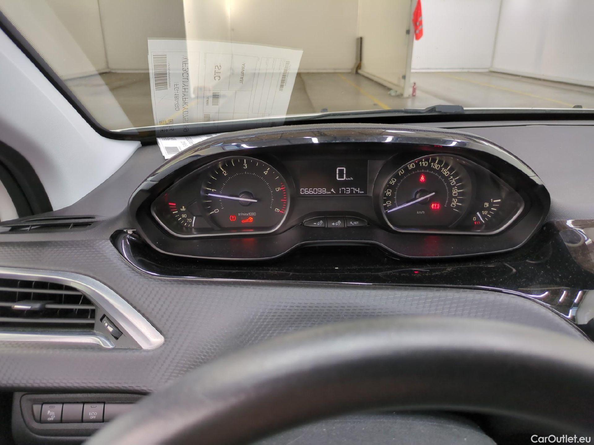  Peugeot  2008  Active Business 1.5 HDi 100CV BVM5 E6dT #1