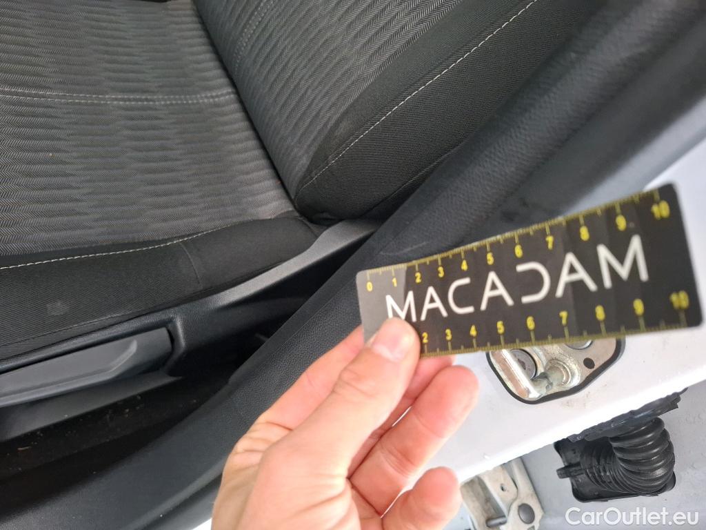  Opel  Corsa  F e Edition 50kWh BVA #25