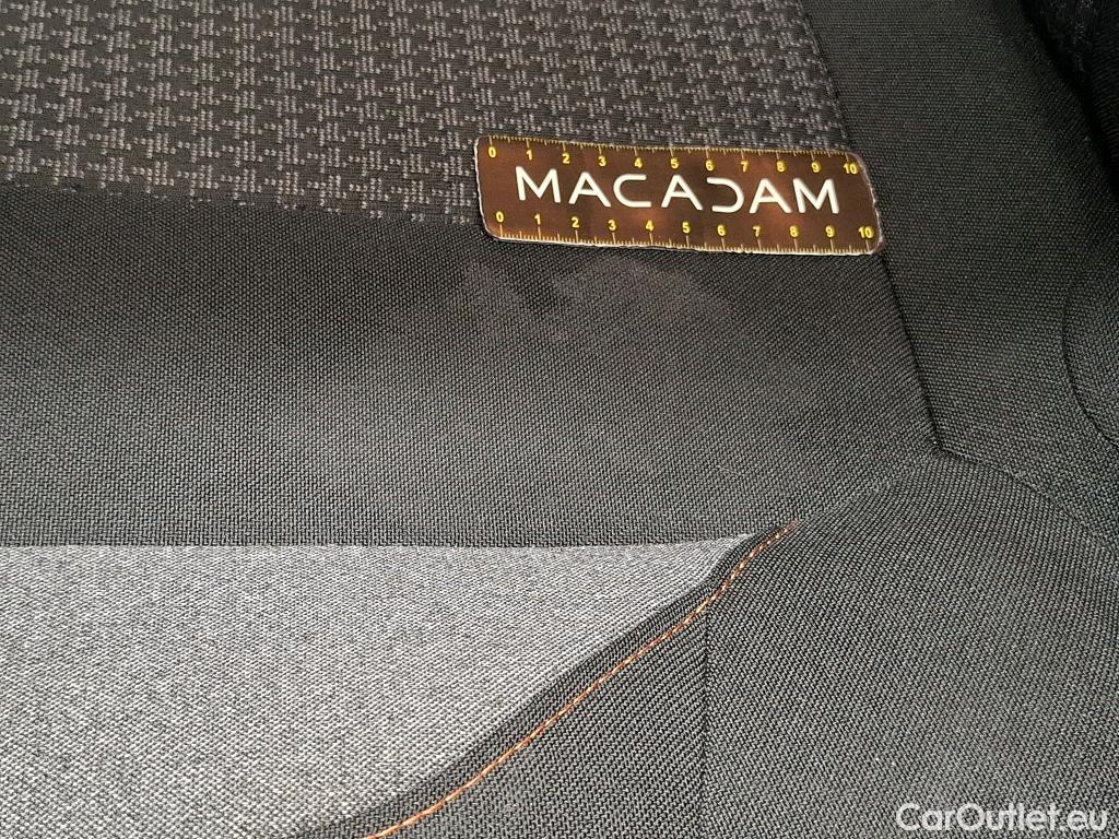  Peugeot  3008  Active Business 1.5 HDi 130CV BVA8 E6d #60