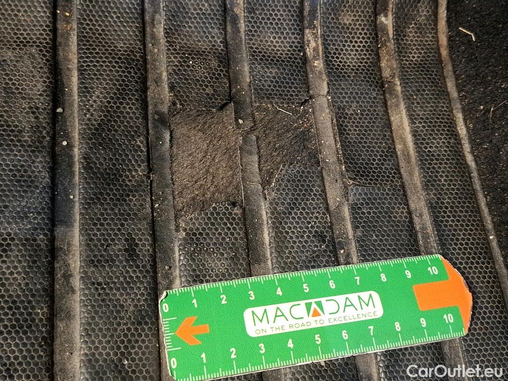  Peugeot  2008  Allure Business 1.5 HDi 110CV BVM6 E6d #12