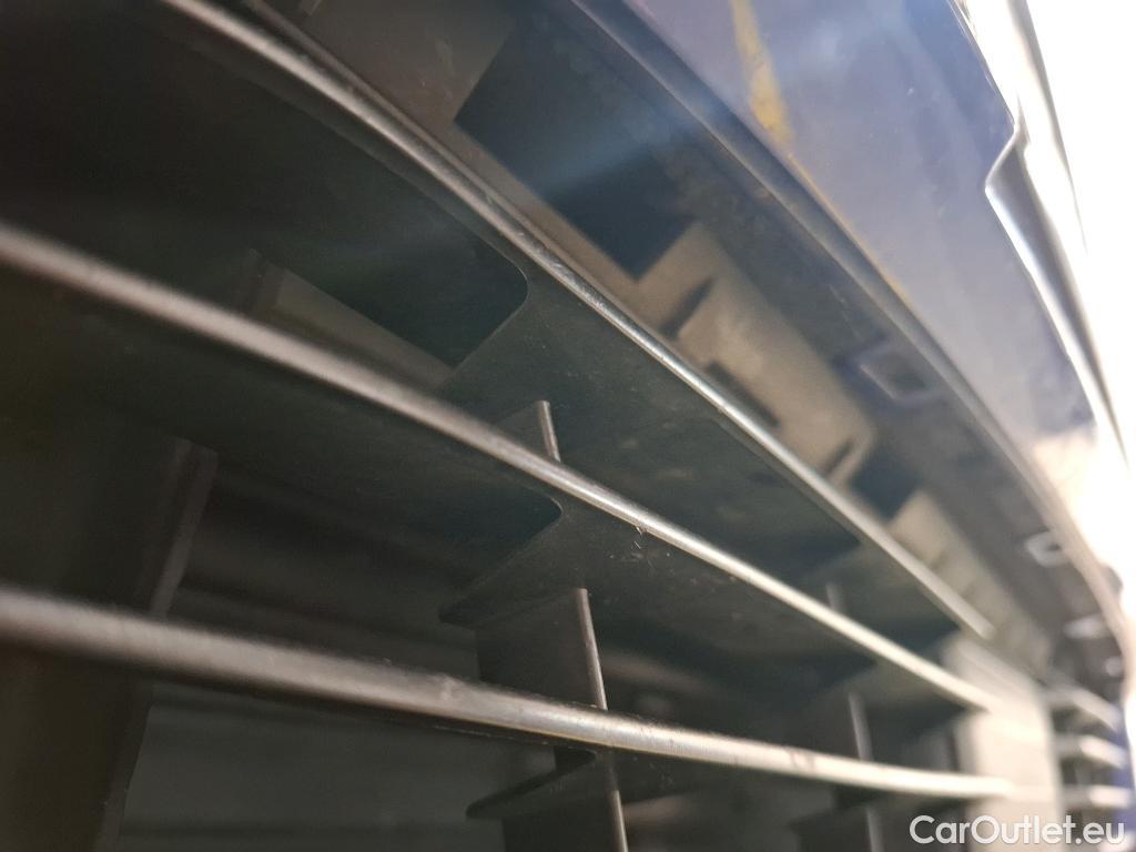  Peugeot  3008  Active Business 1.5 HDi 130CV BVA8 E6d #91