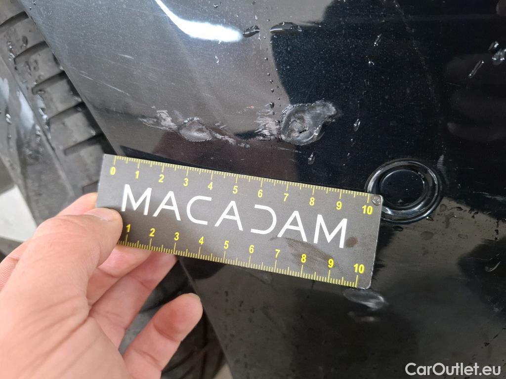  Mercedes  A-Klasse MERCEDES-BENZ Classe A Compact / 2018 / 5P / Berline A 200 d Business Line 8G-DCT #7