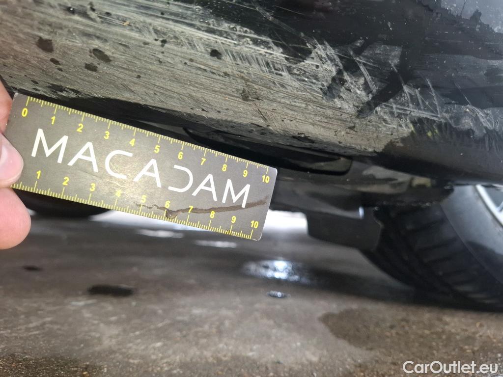  Mercedes  A-Klasse MERCEDES-BENZ Classe A Compact / 2018 / 5P / Berline A 200 d Business Line 8G-DCT #28