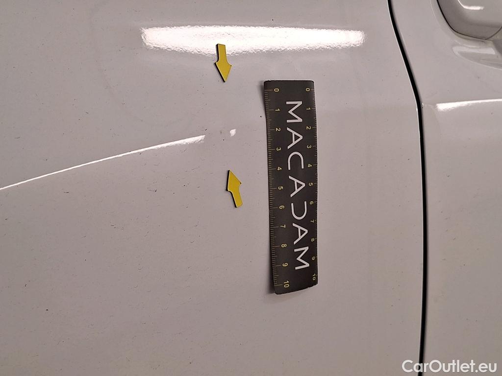  Peugeot  208 PEUGEOT  / 2023 / 5P / Berline PureTech 100 SS Active / VO RECONDITIONNE - PHOTOS AVANT RECONDITIONNEMENT #3