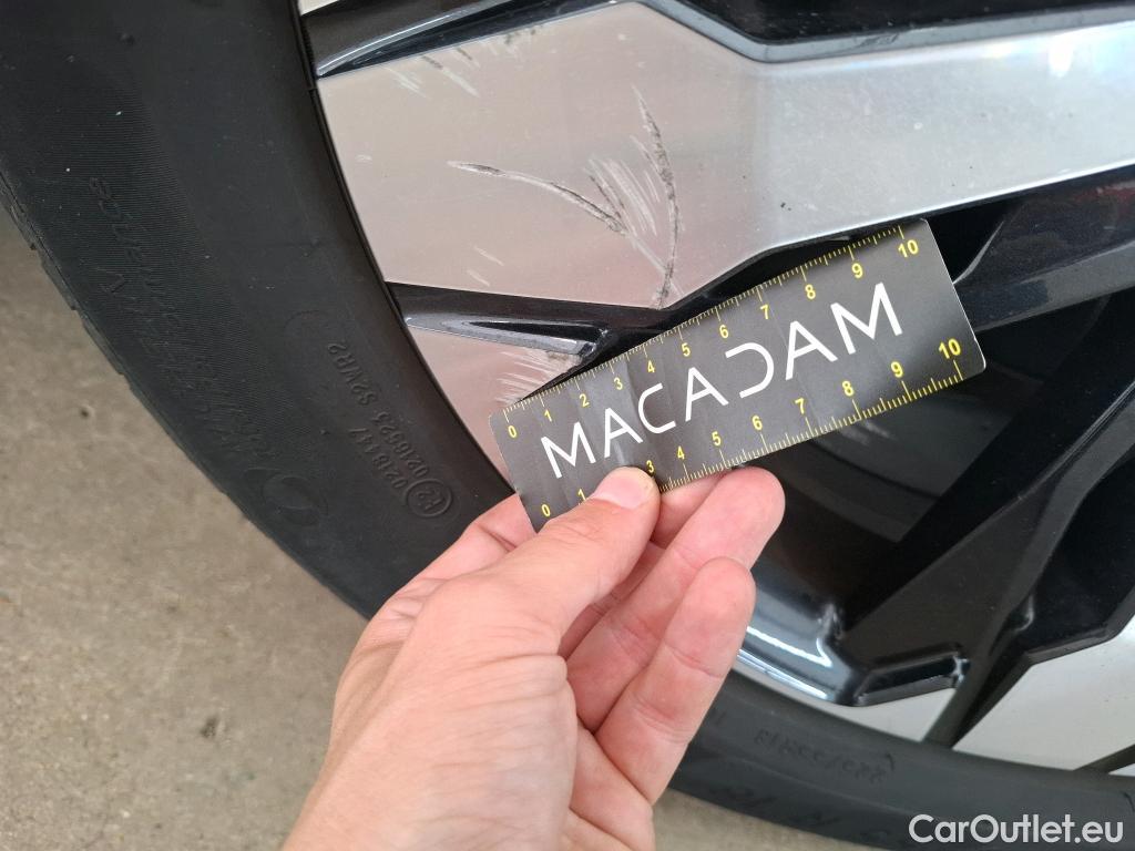  Peugeot  5008  Active Business 1.2 PureTech 130CV BVA8 E6d #24