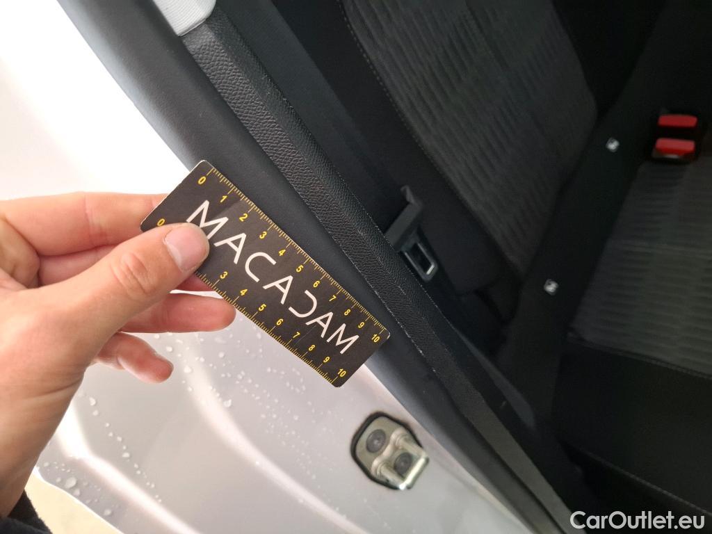  Opel  Corsa  F e Edition 50kWh BVA #6