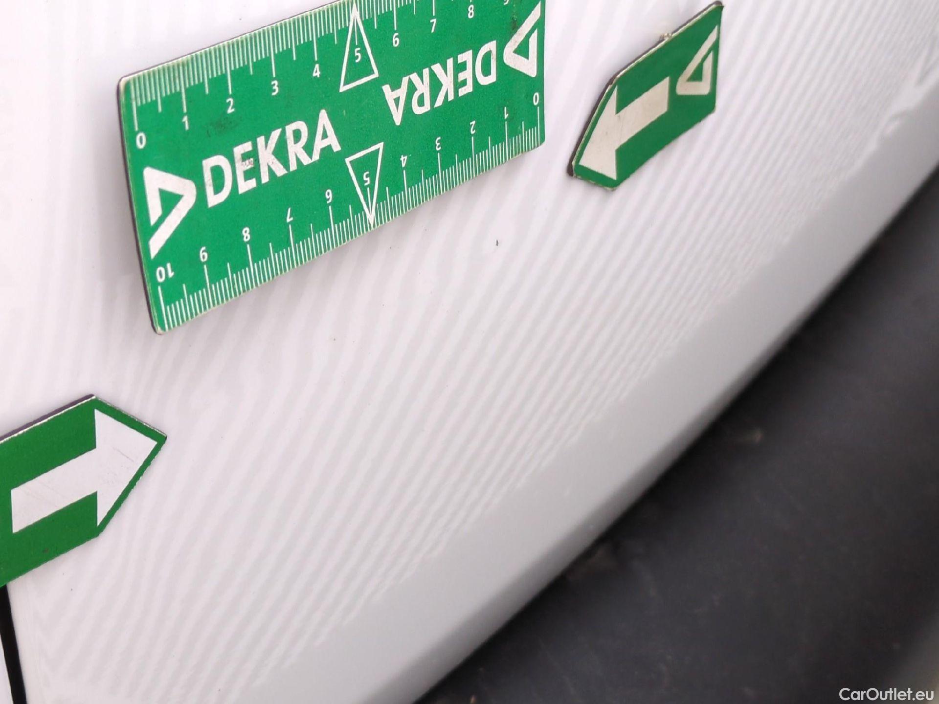  Peugeot  2008  Active Business 1.5 HDi 100CV BVM5 E6dT #33