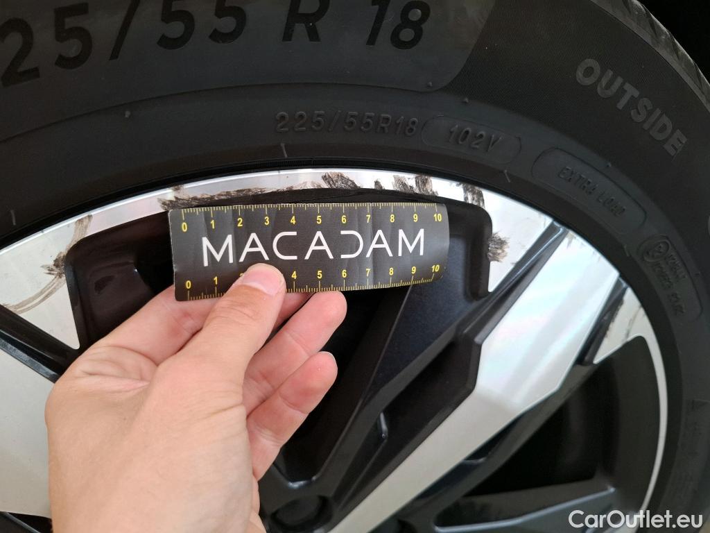  Peugeot  5008  Active Business 1.2 PureTech 130CV BVA8 E6d #17