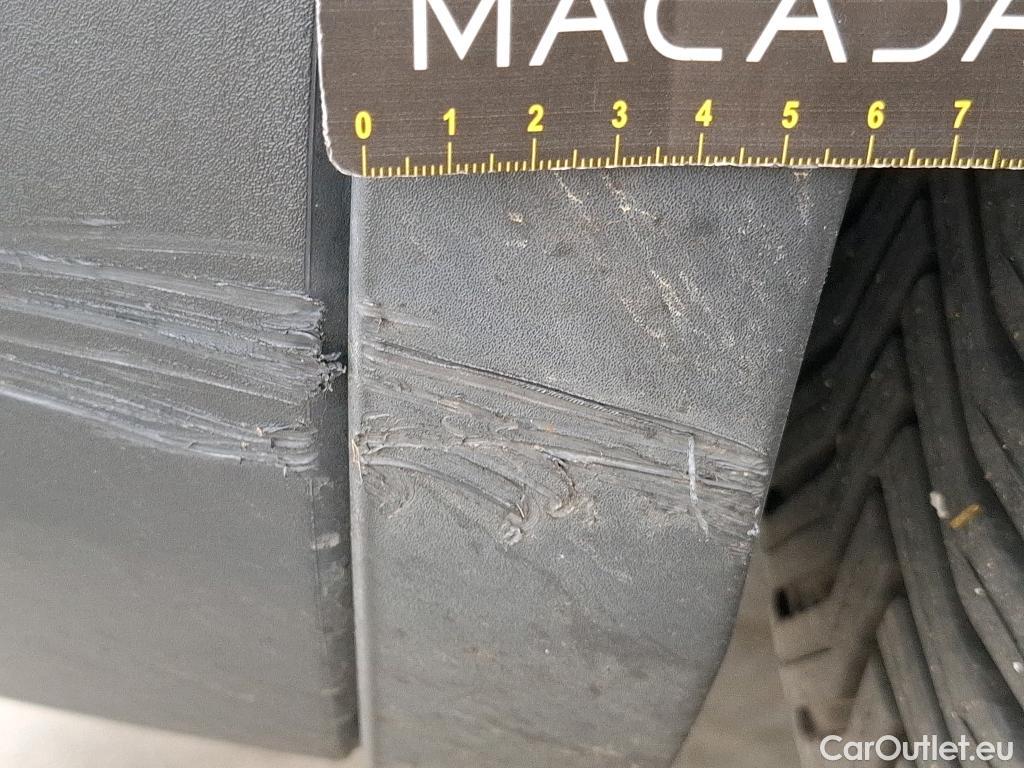  Peugeot  3008  Active Business 1.5 HDi 130CV BVA8 E6d #80