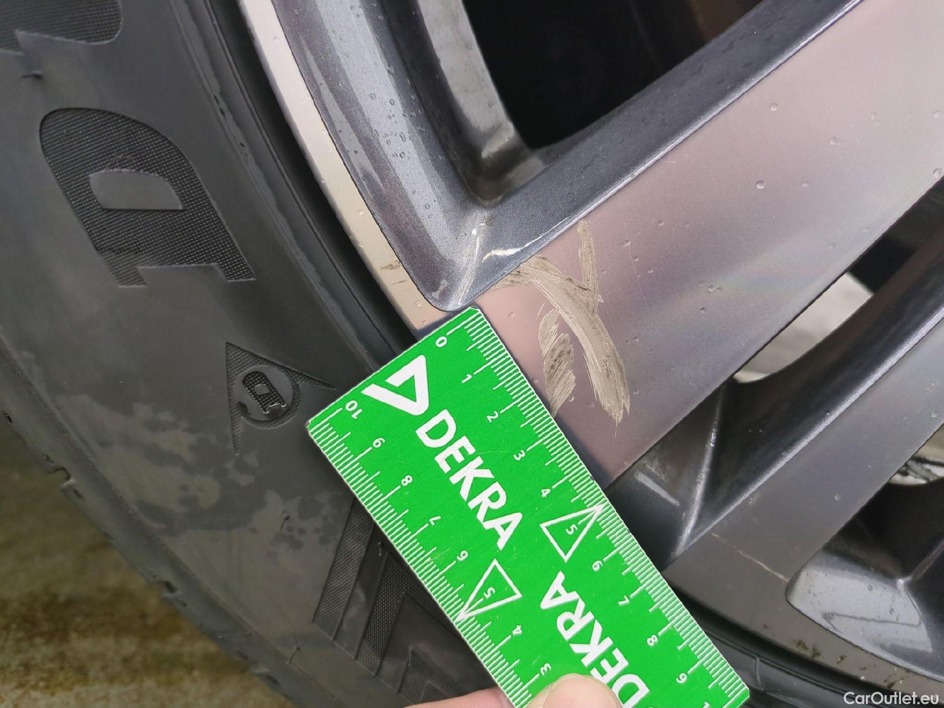  Peugeot  5008  Allure Pack 1.5 HDi 130CV BVA8 7 Sieges E6d #14