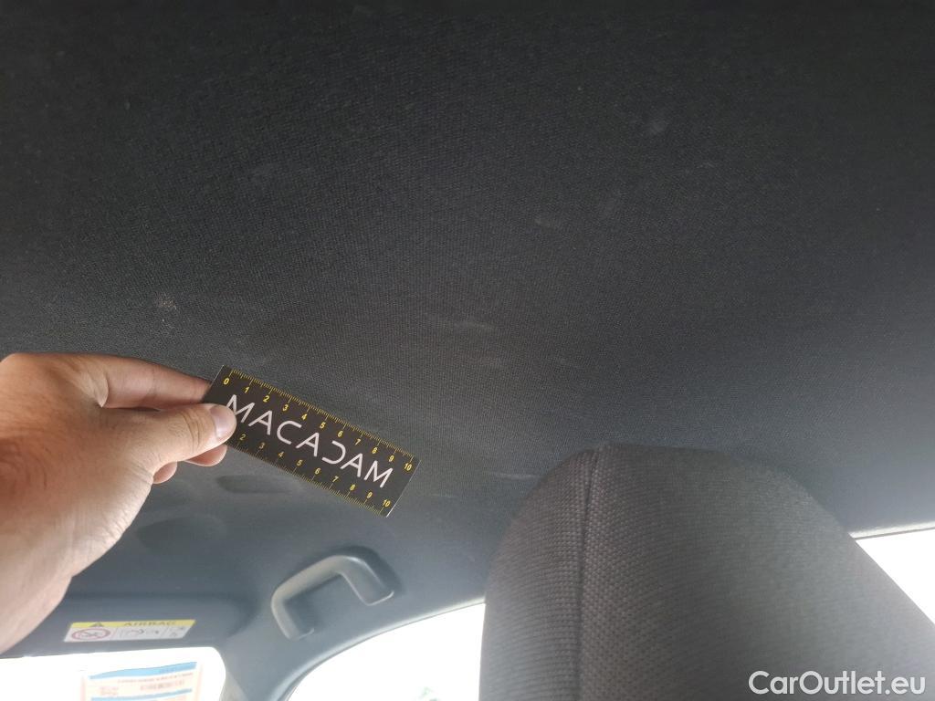  Toyota  C-HR TOYOTA  / 2016 / 5P / SUV 2.0 Hybride 184 Dynamic Business Beyond #31