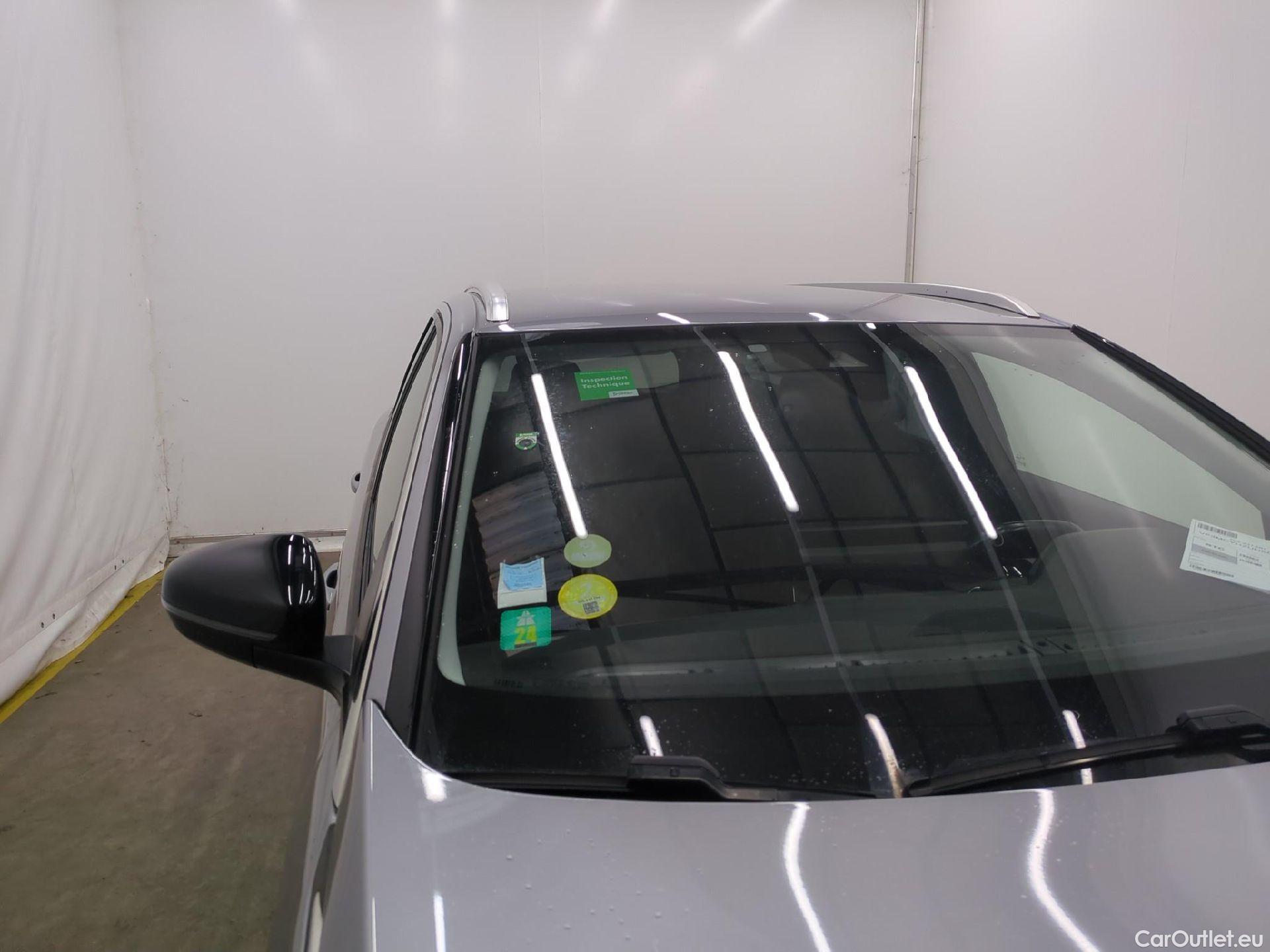  Peugeot  5008  Allure Pack 1.5 HDi 130CV BVA8 7 Sieges E6d #54