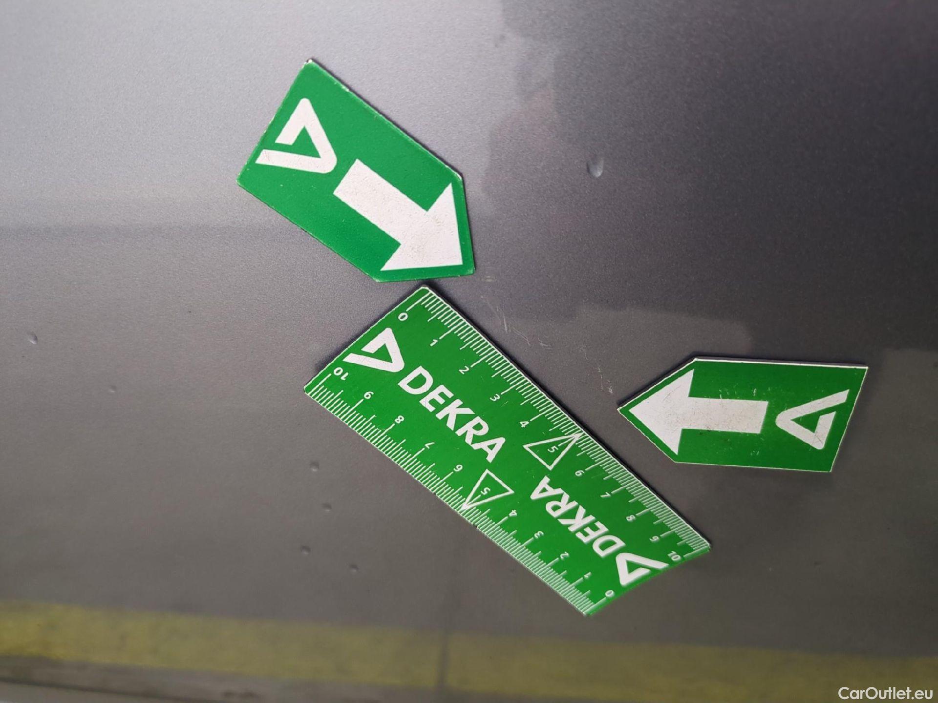  Peugeot  5008  Allure Pack 1.5 HDi 130CV BVA8 7 Sieges E6d #39