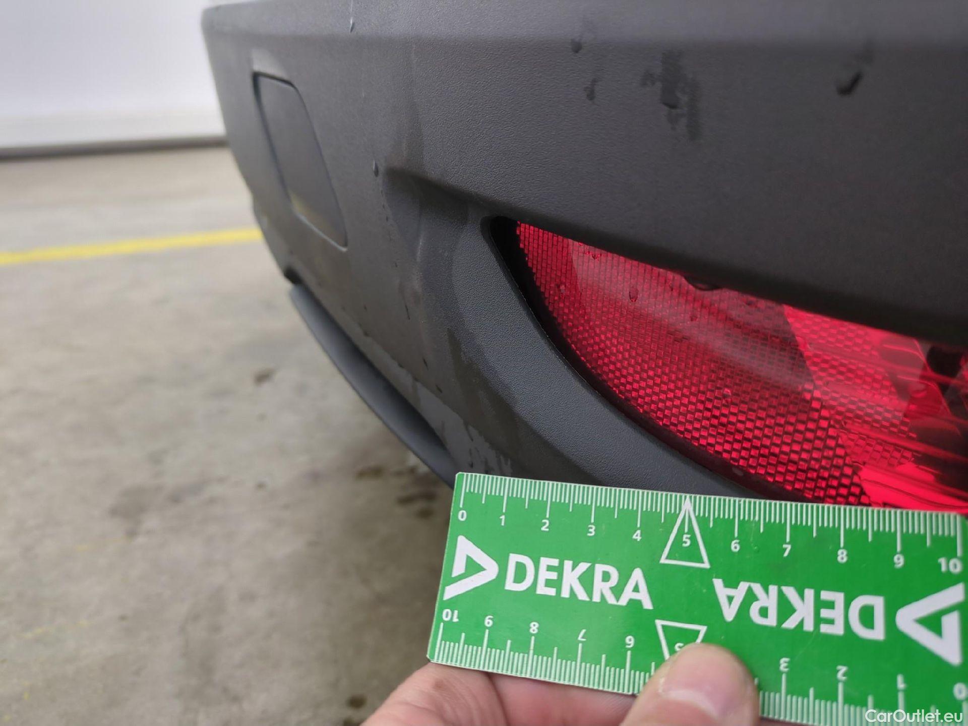  Peugeot  5008  Allure Pack 1.5 HDi 130CV BVA8 7 Sieges E6d #47