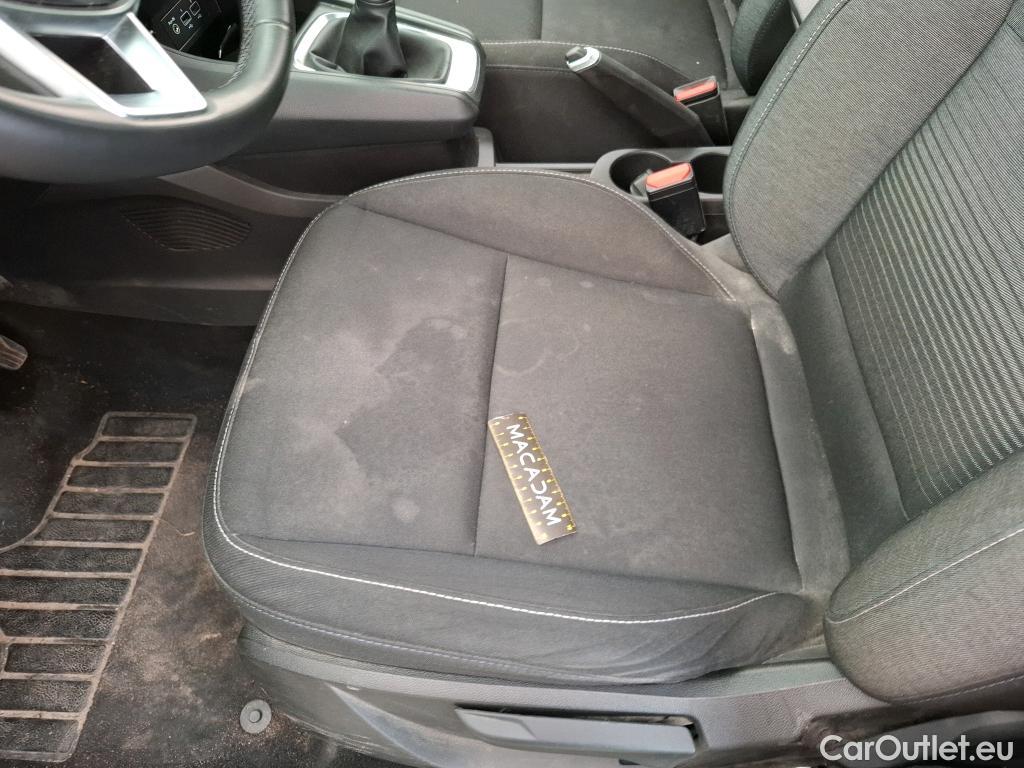  Renault  Captur  II Business 1.0 TCe 90CV BVM6 E6d #18