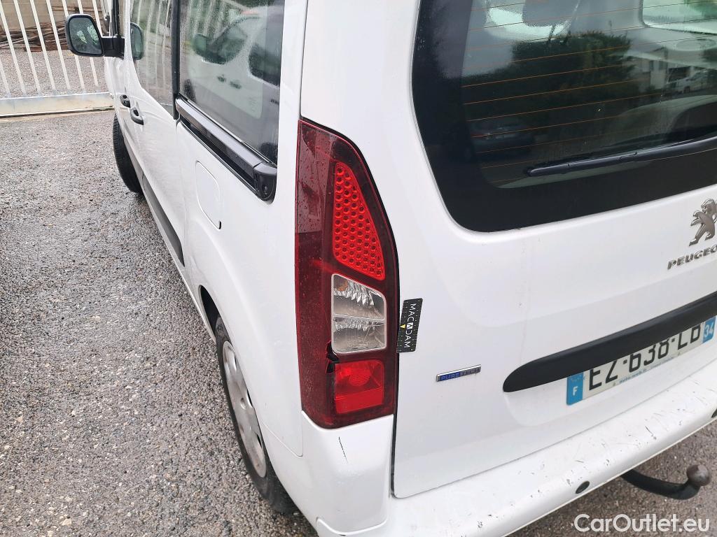  Peugeot  Partner PEUGEOT  Tepee / 2015 / 5P / monospace Puretech 110 S&S Active #17