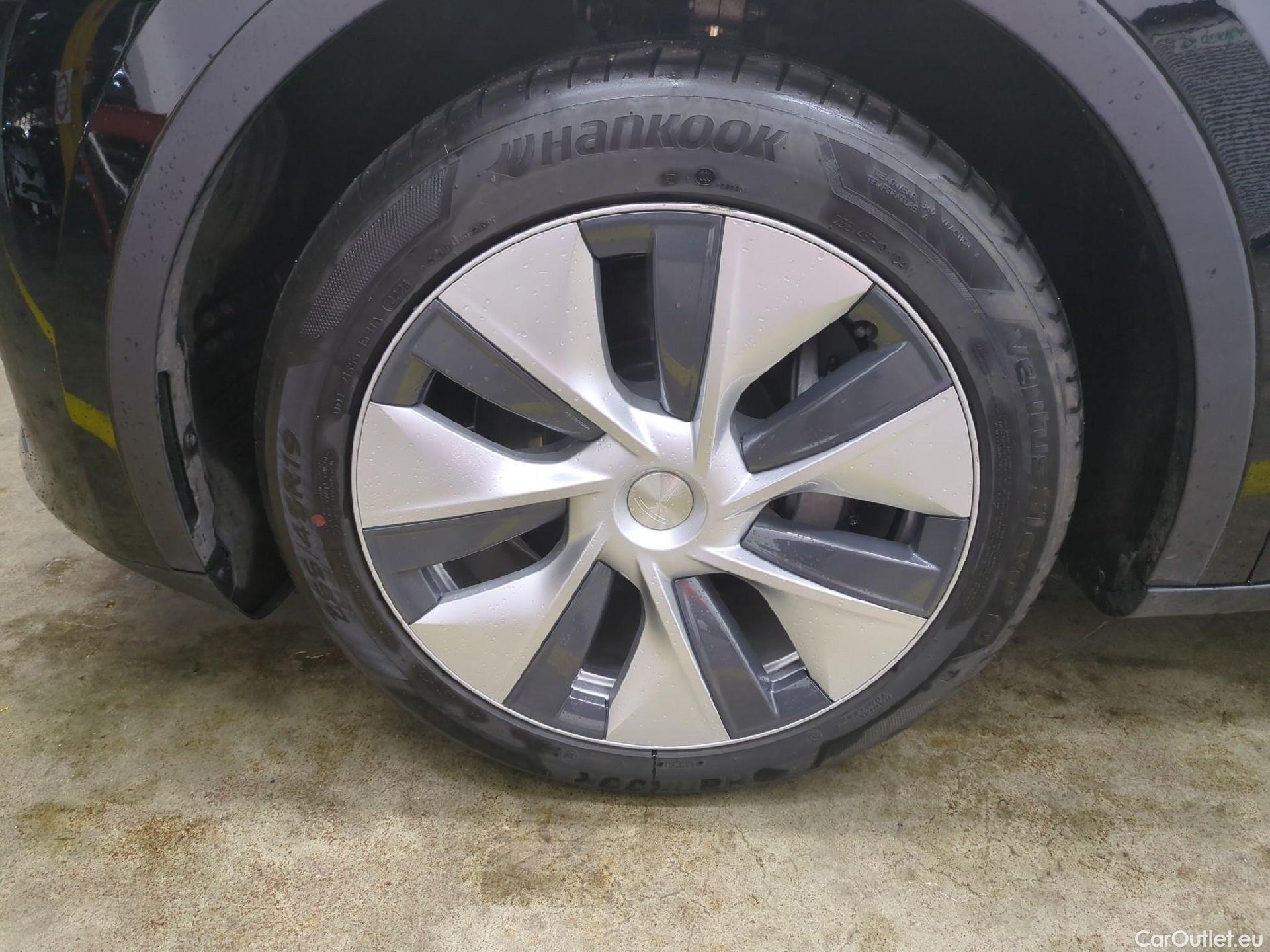  Tesla  Model Y TESLA  / 2021 / 5P / SUV RWD #1