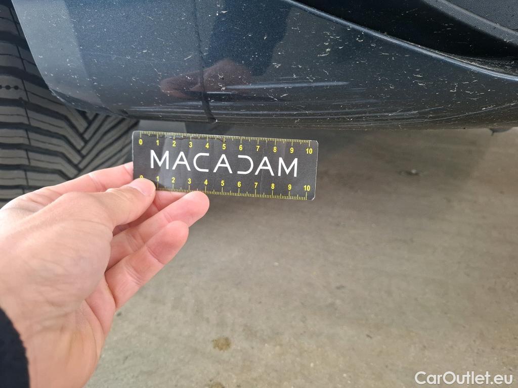  Seat  Leon SEAT  / 2020 / 5P / Berline 2.0 TDI 150 DSG S&S Style Business #3