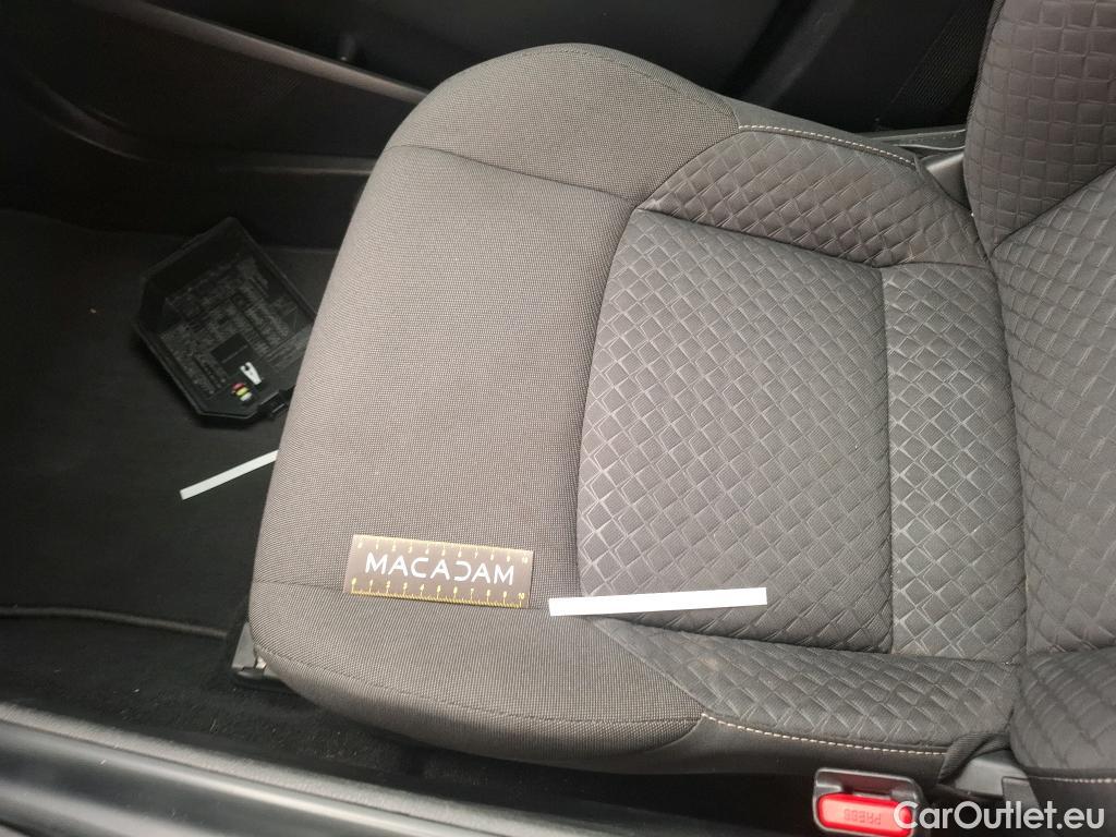  Toyota  C-HR TOYOTA  / 2016 / 5P / SUV 2.0 Hybride 184 Dynamic Business Beyond #33