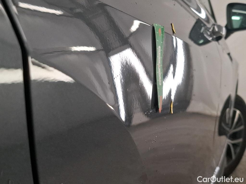  Volkswagen  Tiguan VOLKSWAGEN  Allspace / 2017 / 5P / SUV 2.0 TDI 150 DSG7 Confortline #3