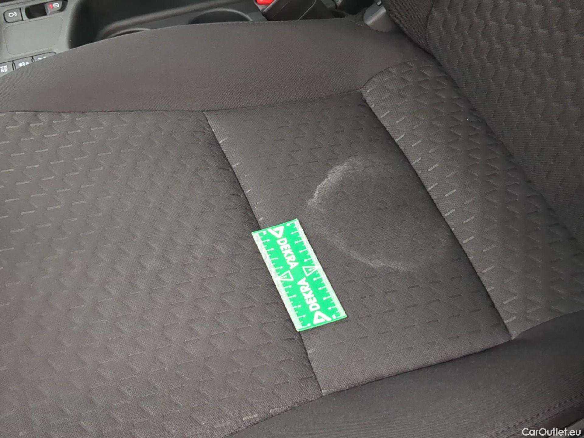  Toyota  Yaris Cross TOYOTA  Hybride / 2021 / 5P / SUV 1.5 HYBRID 116H DYNAMIC AUTO #1