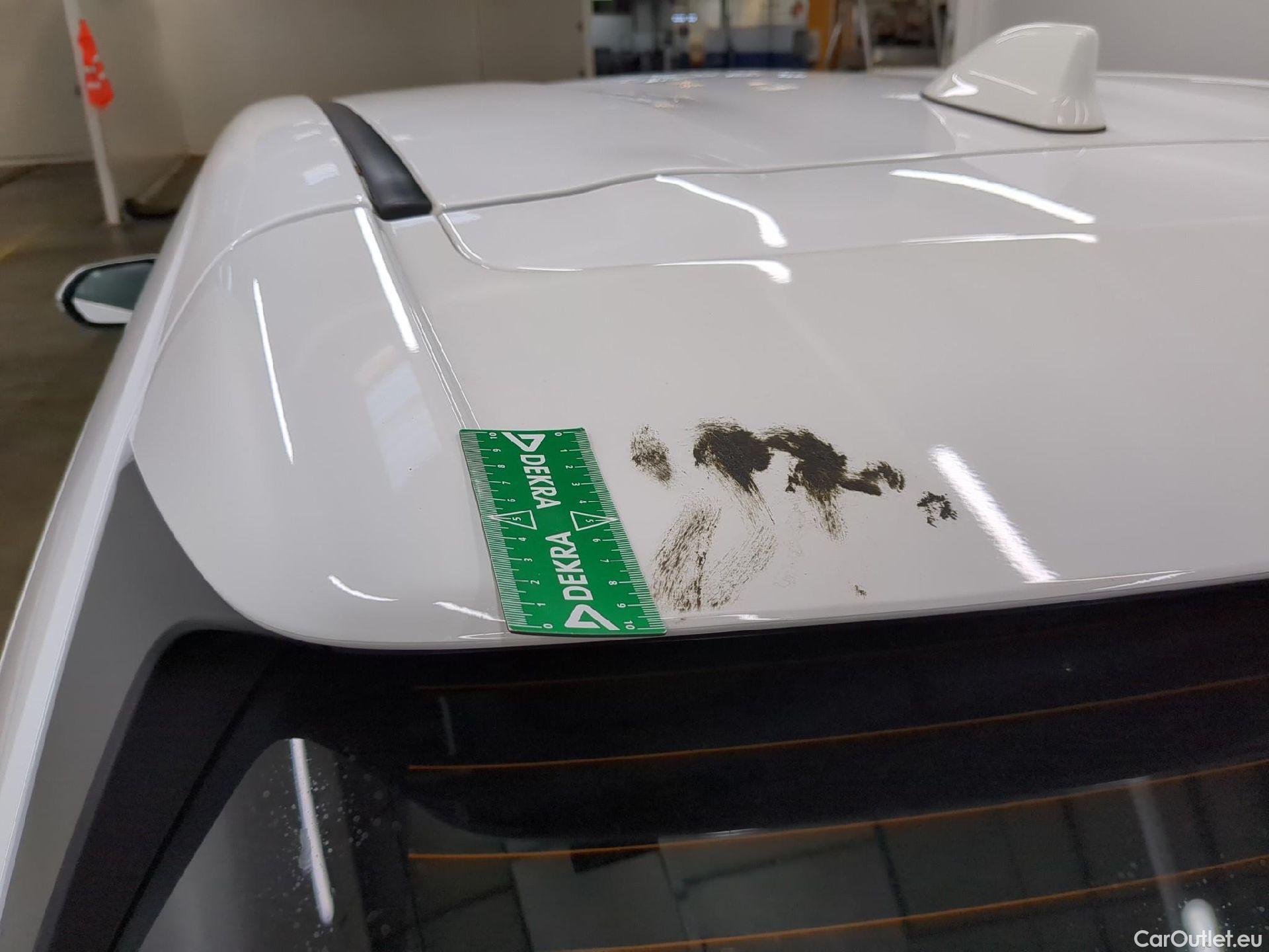  Toyota  Yaris Cross TOYOTA  Hybride / 2021 / 5P / SUV 1.5 HYBRID 116H DYNAMIC AUTO #3