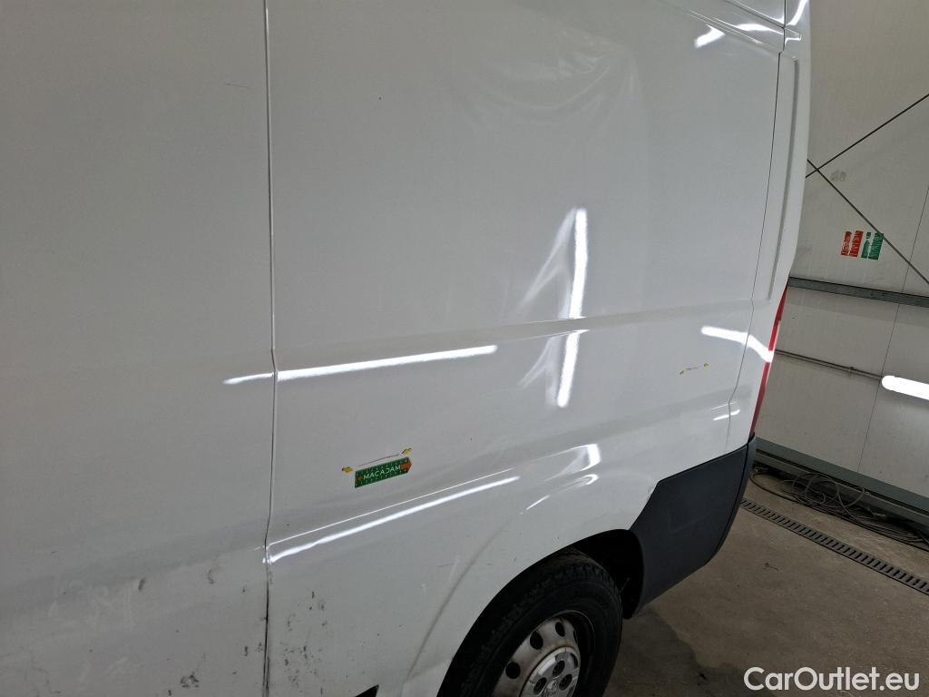  Peugeot  Boxer PEUGEOT  / 2014 / 4P / Fourgon tôlé BlueHDi S&S 120 PREMIUM 335 L2H2 #1