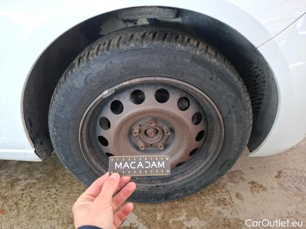  Peugeot  308  Premium Pack 1.6 HDi 100CV BVM5 E6 #50