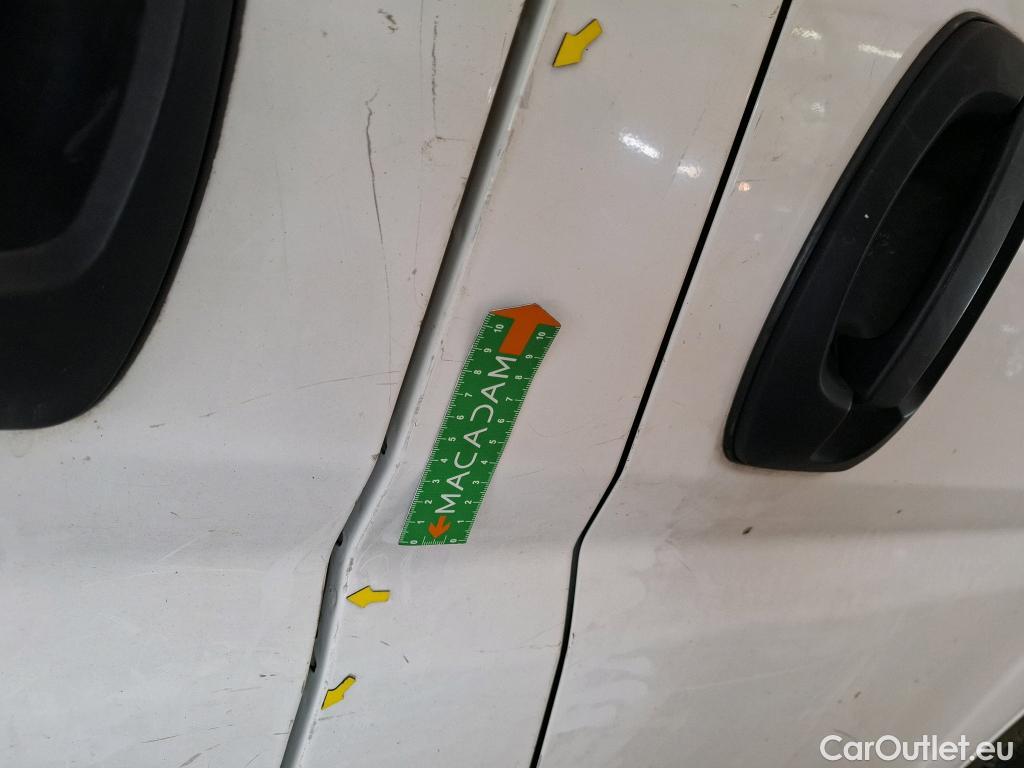  Peugeot  Boxer PEUGEOT  / 2014 / 4P / Fourgon tôlé BlueHDi S&S 120 PREMIUM 335 L2H2 #19