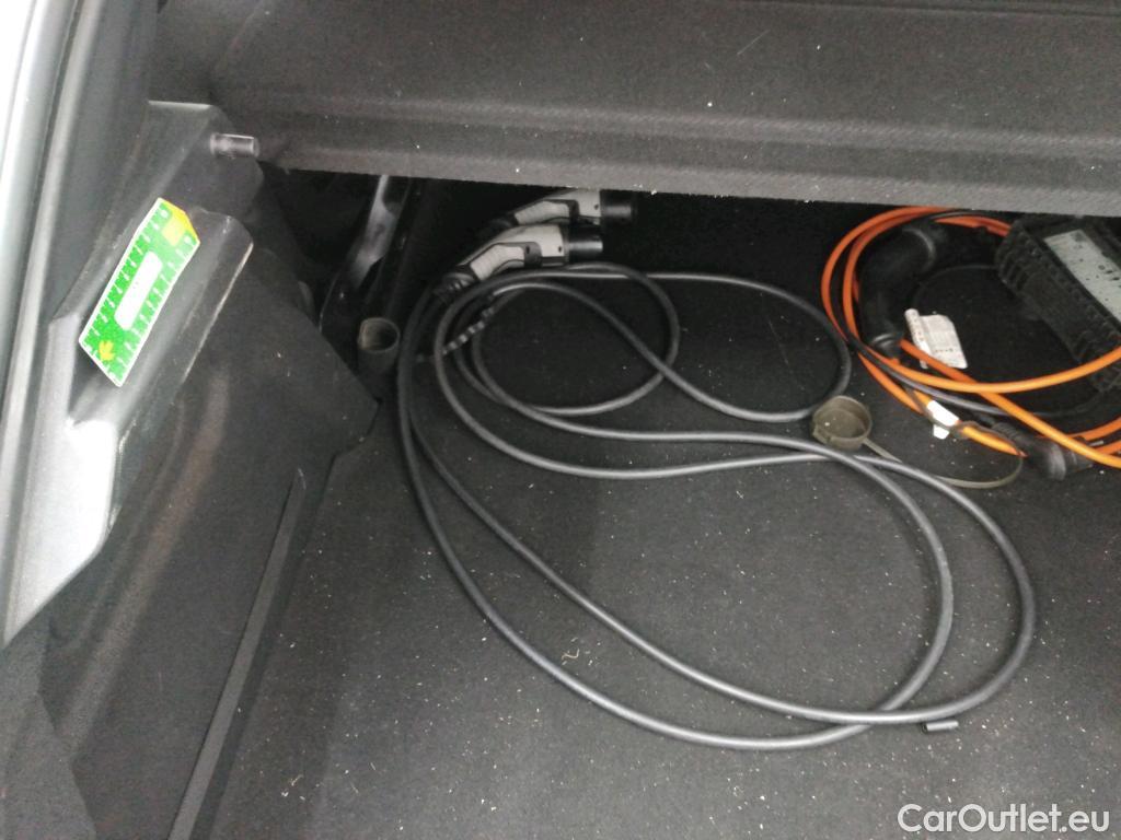  Peugeot  208  (e-) Active Business R 50kWh BVA / TRANSFO VP/VF #4